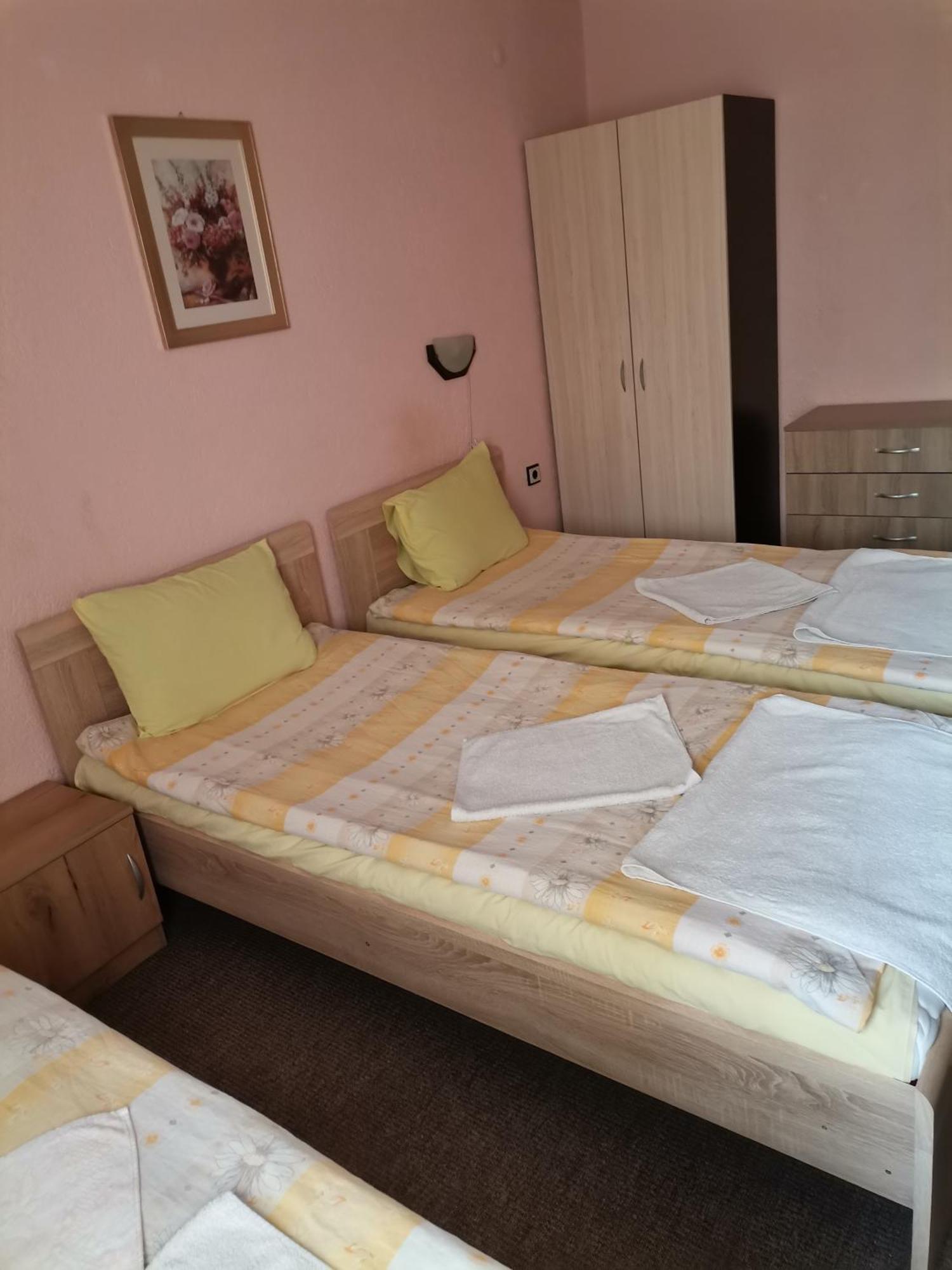 Family Hotel Santo Bansko Luaran gambar