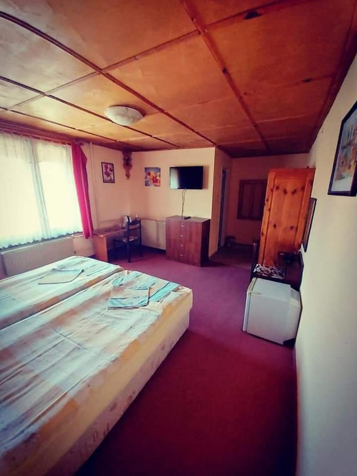 Family Hotel Santo Bansko Luaran gambar
