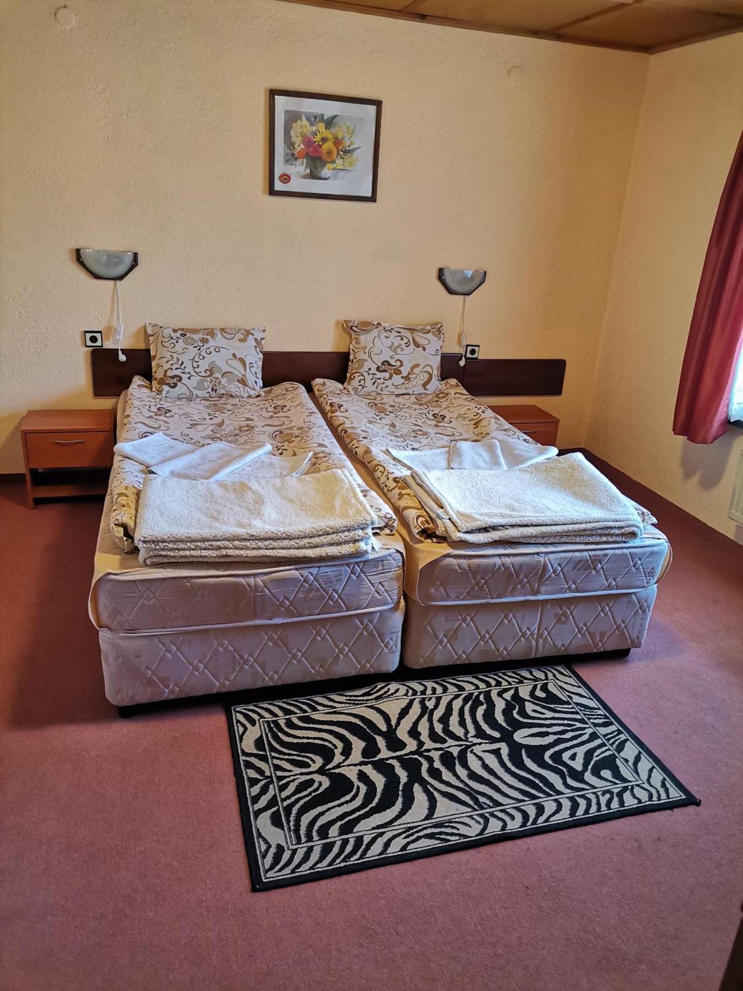 Family Hotel Santo Bansko Luaran gambar